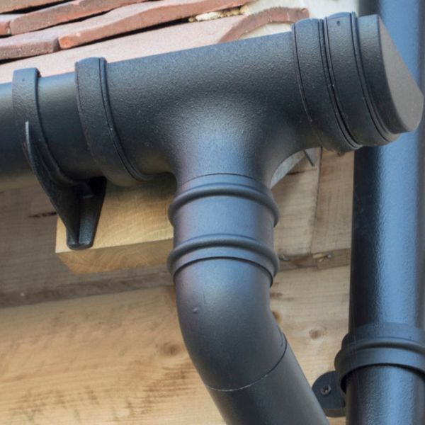 FloPlast Cast Iron Effect Deepflow/ Hi-Cap Gutter Angle - 135 Degree x 115mm - Pack of 2